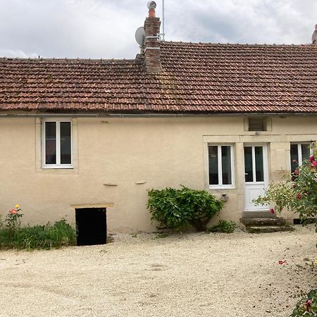 Gite Des Bons Voisins Marigny-le-Cahouet المظهر الخارجي الصورة